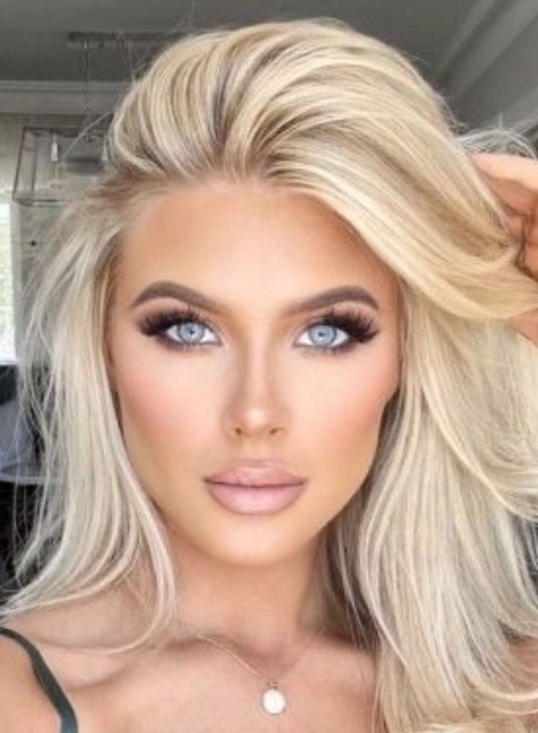 Pretty Blonde Nude Pretty Blonde Nude